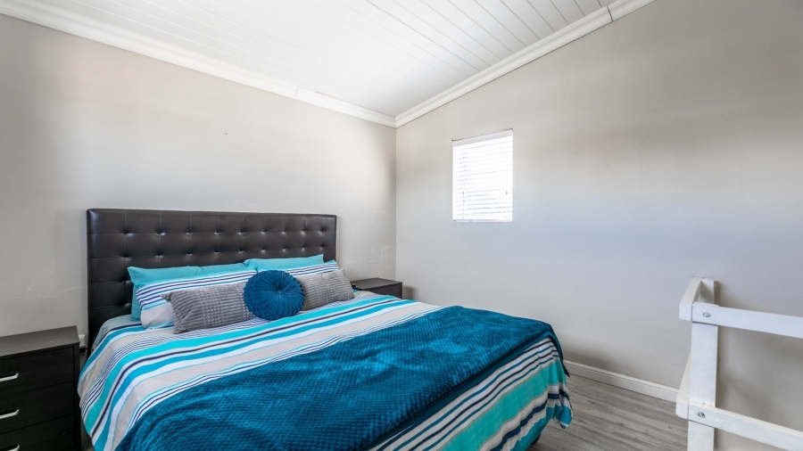 To Let 2 Bedroom Property for Rent in Avondale Western Cape